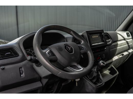 Renault Master 2.3 dCi L1H1 | 135PK | 1ste Eigenaar | Work Edition | Navi | Led | Cruise | Trekhaak ActivLease financial lease