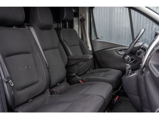 Renault Trafic L2H1 | 146 PK | LED | Automaat | Camera | Cruise | Navi | Trekhaak ActivLease financial lease
