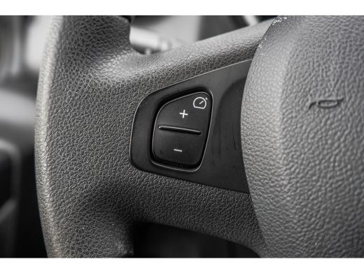 Renault Trafic L2H1 | 146 PK | LED | Automaat | Camera | Cruise | Navi | Trekhaak ActivLease financial lease