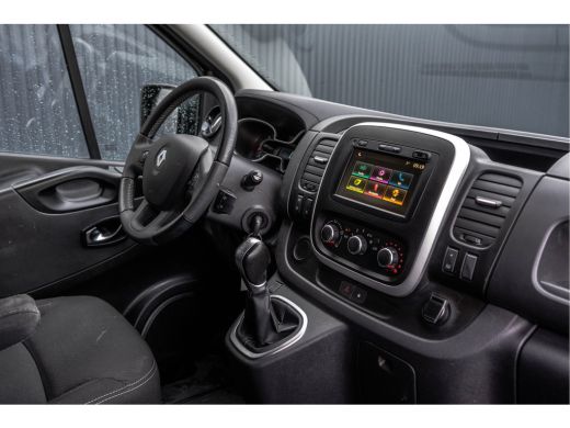 Renault Trafic L2H1 | 146 PK | LED | Automaat | Camera | Cruise | Navi | Trekhaak ActivLease financial lease