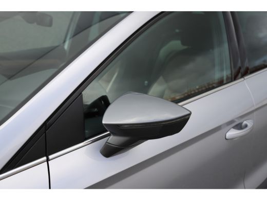 Seat Ibiza 1.0 TSI 96pk FR *Xcellence*/Copper/LED/Carplay/17"/Cruise ActivLease financial lease