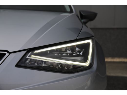 Seat Ibiza 1.0 TSI 96pk FR *Xcellence*/Copper/LED/Carplay/17"/Cruise ActivLease financial lease