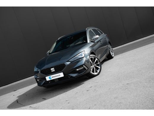 Seat Leon Sportstourer 1.5 TSI eHybrid 204pk FR Business | Trekhaak | Camera | Matrix | 18" ActivLease financial lease