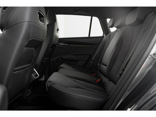 Skoda Elroq 85 286pk Sportline | Camera | 20" | Stoel & Stuurverwarming | Adaptive Cruise ActivLease financial lease