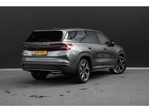 Skoda Kodiaq 1.5 TSI iV 204pk Sportline Business | Panoramadak | Trekhaak | Stoelen Elektrisch | Head-Up | Cat... ActivLease financial lease