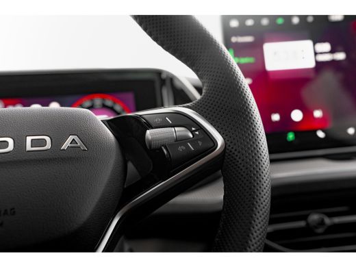 Skoda Kodiaq 1.5 TSI iV 204pk Sportline Business | Panoramadak | Trekhaak | Stoelen Elektrisch | Head-Up | Cat... ActivLease financial lease