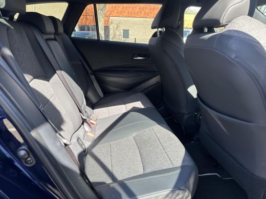 Toyota Corolla Touring Sports Hybrid 140 Dynamic ActivLease financial lease