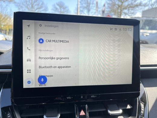 Toyota Corolla Touring Sports Hybrid 140 Dynamic ActivLease financial lease