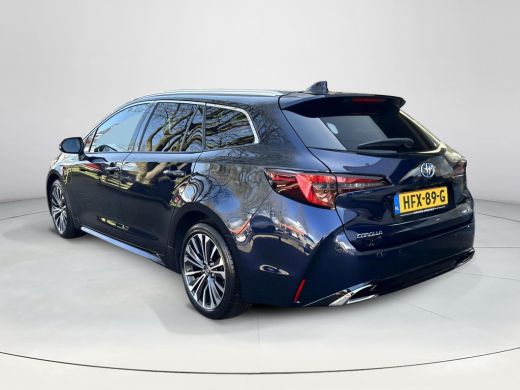 Toyota Corolla Touring Sports Hybrid 140 Dynamic ActivLease financial lease