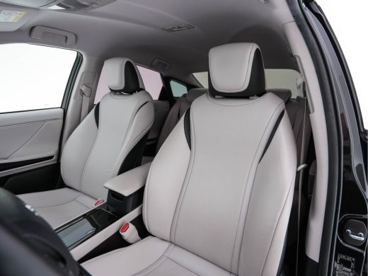 Toyota Mirai FCV Executive [ HYDROGEN ] (INCL-BTW) Aut. *LEATHER | FULL-LED | JBL-SOUND | CAMERA | KEYLESS | M... ActivLease financial lease