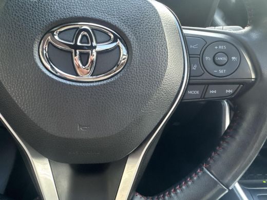 Toyota RAV4 2.5 Plug-in Hybrid AWD Bi-Tone Plus | 06-10141018 Voor meer informatie ActivLease financial lease