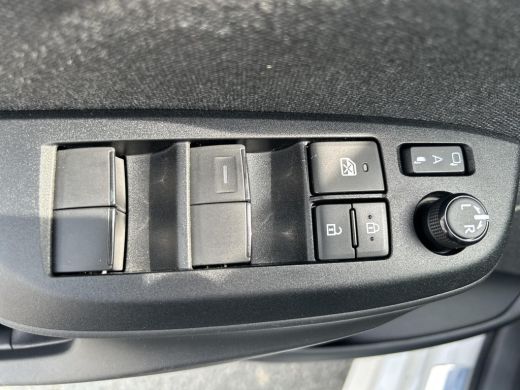 Toyota Yaris 1.5 Hybrid Executive ActivLease financial lease