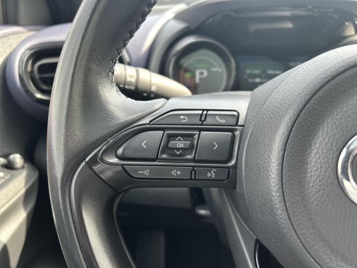 Toyota Yaris 1.5 Hybrid Executive ActivLease financial lease