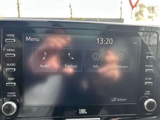 Toyota Yaris 1.5 Hybrid Executive ActivLease financial lease