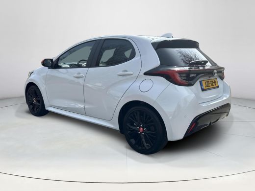 Toyota Yaris 1.5 Hybrid Executive ActivLease financial lease