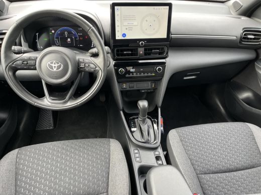 Toyota Yaris Cross 1.5 Hybrid 115 First Edition | Parkeersensoren | Stoel- + stuurverwarming | Carplay | Keyless ent... ActivLease financial lease