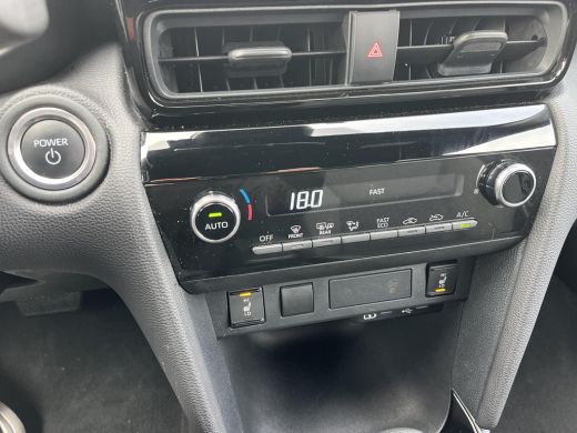 Toyota Yaris Cross 1.5 Hybrid 115 First Edition | Parkeersensoren | Stoel- + stuurverwarming | Carplay | Keyless ent... ActivLease financial lease