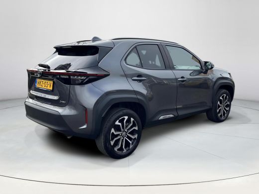 Toyota Yaris Cross 1.5 Hybrid 115 First Edition | Parkeersensoren | Stoel- + stuurverwarming | Carplay | Keyless ent... ActivLease financial lease