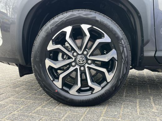 Toyota Yaris Cross 1.5 Hybrid 115 First Edition | Parkeersensoren | Stoel- + stuurverwarming | Carplay | Keyless ent... ActivLease financial lease