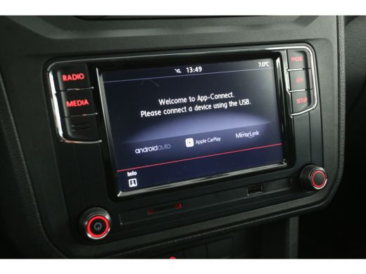 Volkswagen Caddy 2.0 TDI L2 150PK | 6-bak | Airco | Cruise | Camera | Carplay | 2xSchuifdeur | Trekhaak ActivLease financial lease