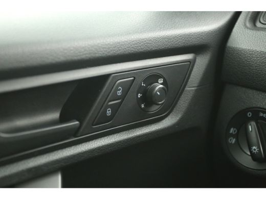 Volkswagen Caddy 2.0 TDI L2 150PK | 6-bak | Airco | Cruise | Camera | Carplay | 2xSchuifdeur | Trekhaak ActivLease financial lease