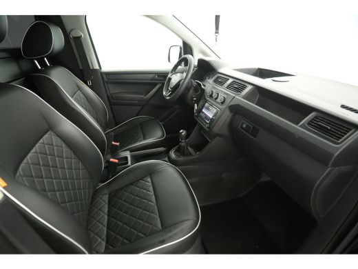 Volkswagen Caddy 2.0 TDI L2 150PK | 6-bak | Airco | Cruise | Camera | Carplay | 2xSchuifdeur | Trekhaak ActivLease financial lease