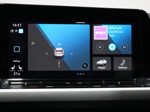 Volkswagen Golf 1.0 TSI 110pk Life Business ErgoActive Massage | Navigatie| Stoelverw. | Keyless 253 ActivLease financial lease