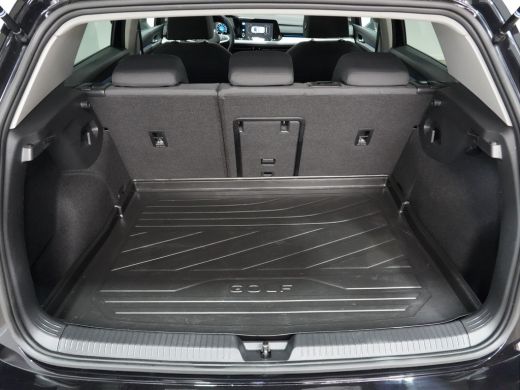 Volkswagen Golf 1.0 TSI 110pk Life Business ErgoActive Massage | Navigatie| Stoelverw. | Keyless 253 ActivLease financial lease