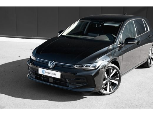 Volkswagen Golf 1.5 eHybrid 204pk Life Edition | Trekhaak | 18" | ErgoActive | Navigatie ActivLease financial lease