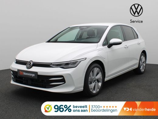 Volkswagen Golf 1.5 eHybrid Life Edition 204PK DSG Trekhaak, Memorystoel, Ergo Active Stoelen, 17" LM Velgen, Key...