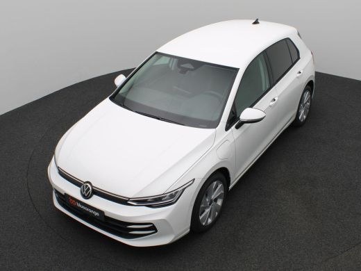Volkswagen Golf 1.5 eHybrid Life Edition 204PK DSG Trekhaak, Memorystoel, Ergo Active Stoelen, 17" LM Velgen, Key... ActivLease financial lease
