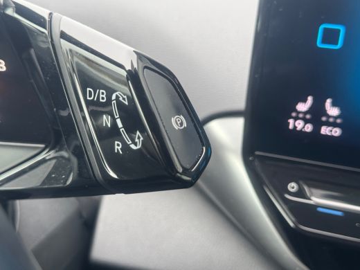 Volkswagen ID.5 Pro 77 kWh 204pk Parkeersensor voor en achter | Adaptive cruise control | Verwarmbare voorstoelen ActivLease financial lease