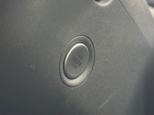 Volkswagen ID.5 Pro 77 kWh 204pk Parkeersensor voor en achter | Adaptive cruise control | Verwarmbare voorstoelen ActivLease financial lease