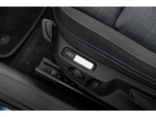 Volkswagen Passat Variant 1.4 TSI PHEV 218pk GTE | Trekhaak | 360 Camera | Stoelverwarming | Navigatie ActivLease financial lease