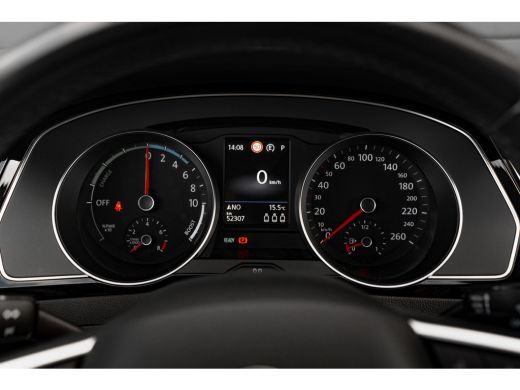 Volkswagen Passat Variant 1.4 TSI PHEV 218pk GTE | Trekhaak | 360 Camera | Stoelverwarming | Navigatie ActivLease financial lease