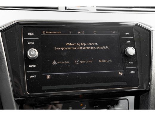 Volkswagen Passat Variant 1.4 TSI PHEV 218pk GTE | Trekhaak | 360 Camera | Stoelverwarming | Navigatie ActivLease financial lease