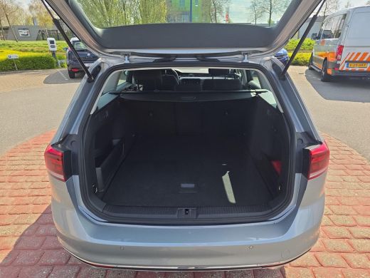 Volkswagen Passat Variant 1.4 TSI PHEV GTE Business | Trekhaak | A.Camera | Winterpakket | 2018Pk | ActivLease financial lease