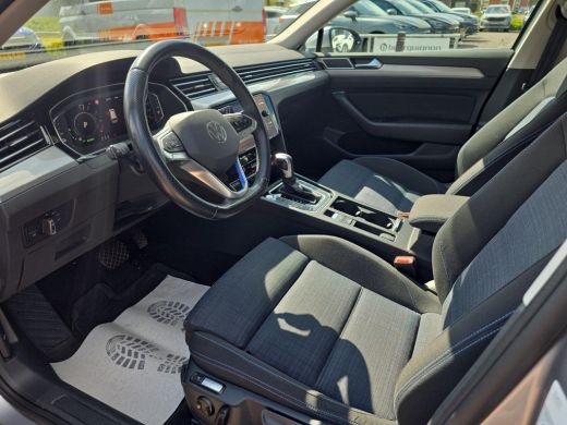 Volkswagen Passat Variant 1.4 TSI PHEV GTE Business | Trekhaak | A.Camera | Winterpakket | 2018Pk | ActivLease financial lease