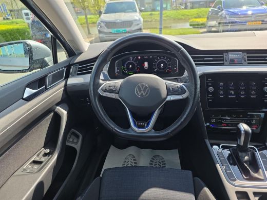 Volkswagen Passat Variant 1.4 TSI PHEV GTE Business | Trekhaak | A.Camera | Winterpakket | 2018Pk | ActivLease financial lease