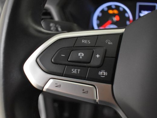 Volkswagen T-Cross 1.0 TSI Life 95Pk | Cruise control adaptief | Parkeersensoren | Apple carplay Android auto | DAB ... ActivLease financial lease