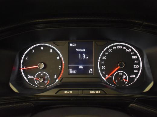 Volkswagen T-Cross 1.0 TSI Life 95Pk | Cruise control adaptief | Parkeersensoren | Apple carplay Android auto | DAB ... ActivLease financial lease