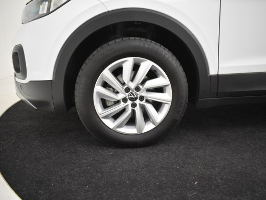 Volkswagen T-Cross 1.0 TSI Life 95Pk | Cruise control adaptief | Parkeersensoren | Apple carplay Android auto | DAB ... ActivLease financial lease