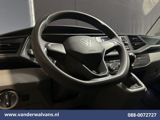 Volkswagen Transporter 2.0 TDI L1H1 Euro6 Airco | Apple Carplay | Cruisecontrol | LM-velgen | Trekhaak | Parkeersensoren... ActivLease financial lease