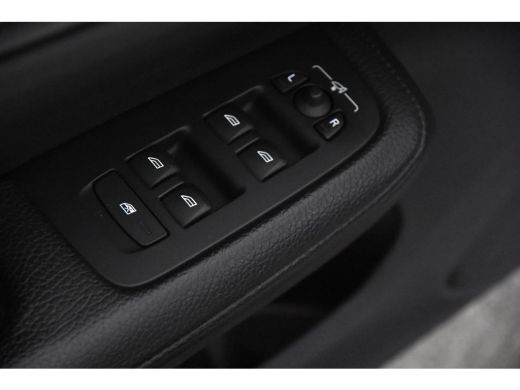 Volvo  V60 2.0 B4 Inscription *1ste Eigenaar*Leer*Navigatie*Standkachel* ActivLease financial lease