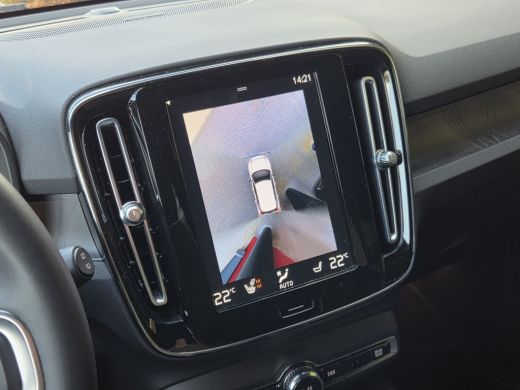 Volvo  XC40 1.5 T4 Plug-in hybrid Plus Dark | Harman/Kardon | Memory | 360 Camera | Pilot Assist ActivLease financial lease