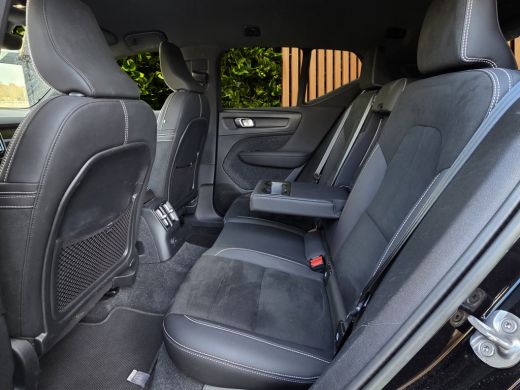 Volvo  XC40 1.5 T4 Plug-in hybrid Plus Dark | Harman/Kardon | Memory | 360 Camera | Pilot Assist ActivLease financial lease