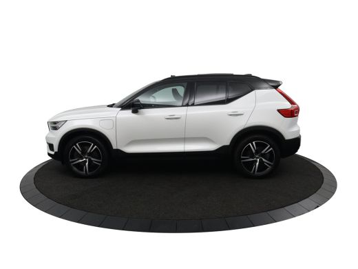 Volvo  XC40 T5 Recharge R-Design | Panoramadak | Adaptieve Cruise control | Stoel en stuurwielverwarming | Tr... ActivLease financial lease