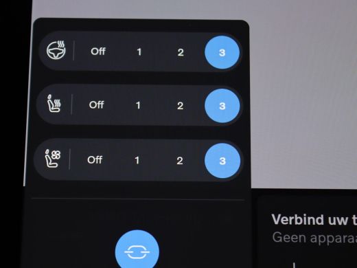 Volvo  XC60 2.0 T6 Plug-in hybrid AWD Plus Black Edition 350PK Pano-Schuifdak, Trekhaak, 21" LM Velgen, 360gr... ActivLease financial lease