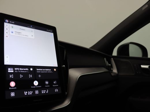 Volvo  XC60 2.0 T6 Plug-in hybrid AWD Plus Black Edition 350PK Pano-Schuifdak, Trekhaak, 21" LM Velgen, 360gr... ActivLease financial lease