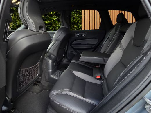 Volvo  XC60 2.0 T6 Plug-in hybrid AWD Plus Dark | Pano | 360 Cam | Memory | Pilot Assist | 21" Velgen ActivLease financial lease